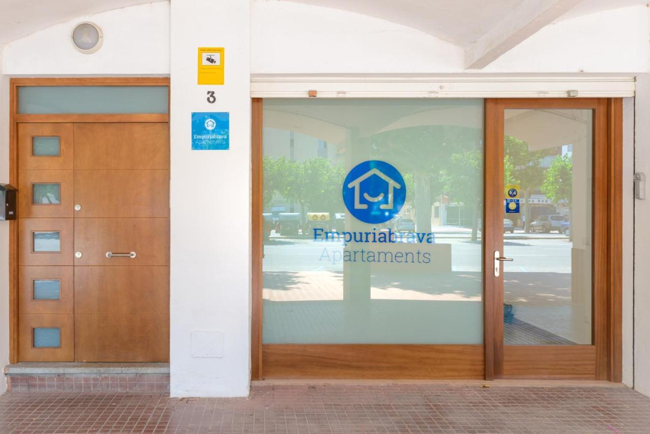 Empuriabrava Apartaments No 5 Exteriör bild